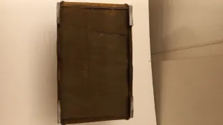 Bauletto in legno e paglia intrecciata