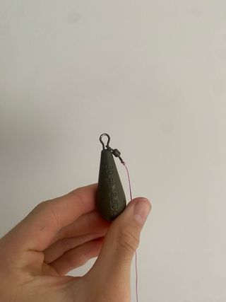 Aparejo de pesca con plomo