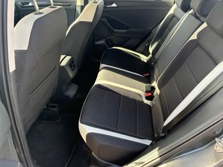 Volkswagen T-Roc Sport