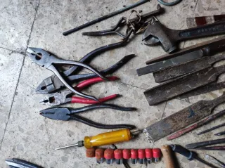 Lote Herramientas Manuales Variadas