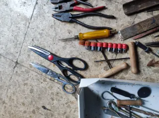 Lote Herramientas Manuales Variadas