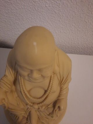 Figura buda de la suerte,de marmolina