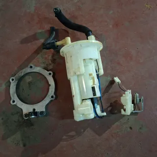 Bomba Gasolina Yamaha R6 2004-2006