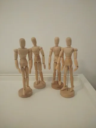 4 Maniquíes de madera para artistas