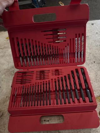 Maletín de brocas para taladro