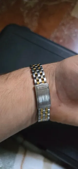 Reloj Seiko Kinetic bicolor