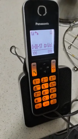 Teléfono Panasonic Inalámbrico