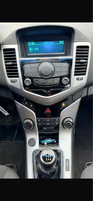 Chevrolet Cruze 2012