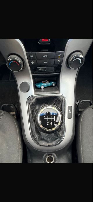 Chevrolet Cruze 2012