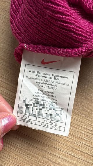 Gorro Nike Rosa