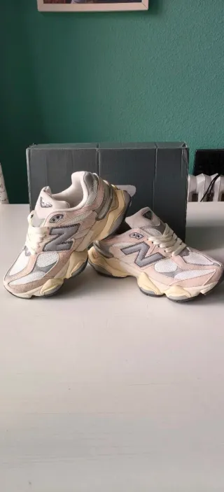 New Balance 9060 Sea Salt Rain Cloud