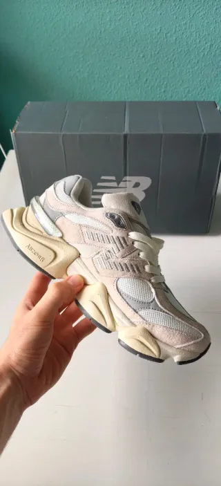 New Balance 9060 Sea Salt Rain Cloud