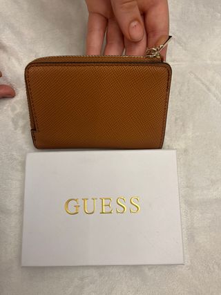 Cartera Guess Marrón