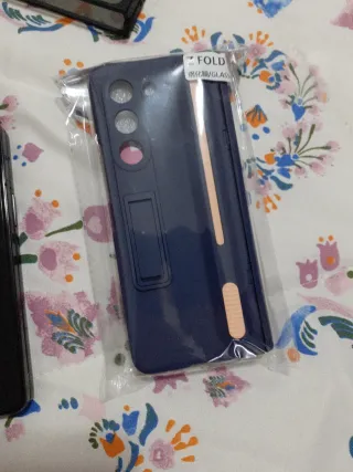 Cambio Samsung Galaxy Z Fold5 Negro  o vendo