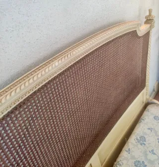 Estructura Cama Luis XVI Ratán y Madera