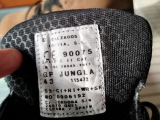 Bota de seguridad Poster GP Jungla Talla 43