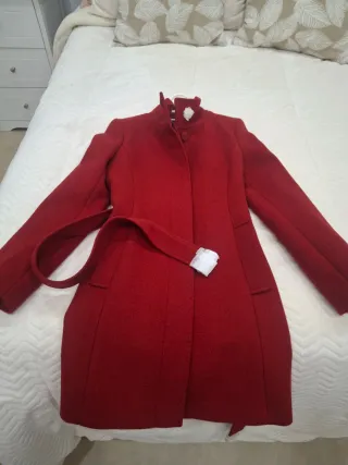 Abrigo Salsa Rojo Talla XS