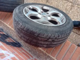 Llantas BMW 205/55 R16 y algunas más