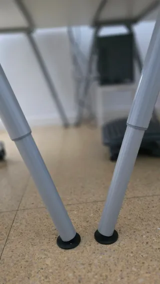 Mesas grandes oficina seminuevas de Ikea, blanco