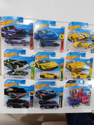 Lote Hot Wheels Varios Modelos