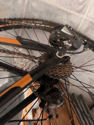 Bicicleta de montaña MTB Indur Attack 27.5