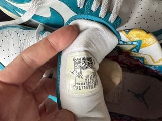 Nike Air Jordan 1 Low SE Barcelona Cyber Teal