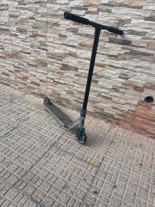 Patinete Oxelo gris y negro