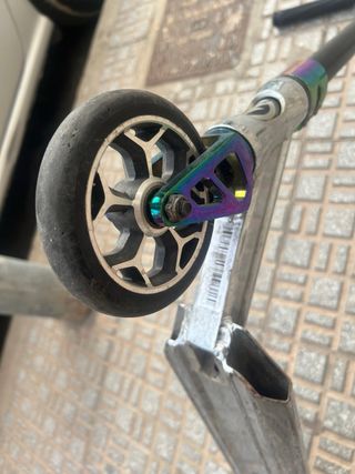 Patinete Oxelo gris y negro