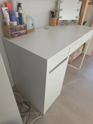 Mesa estudio infantil Ikea