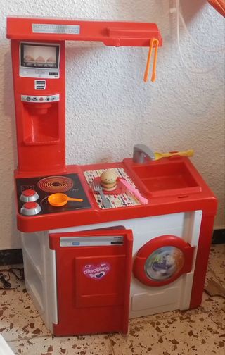 Cocina de juguete infantil roja