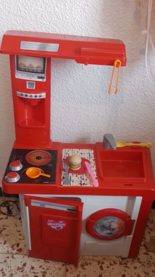 Cocina de juguete infantil roja