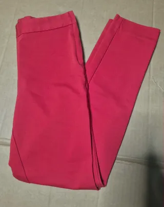 Pantalón Stradivarius Rojo Talla 34