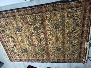 Elegante alfombra ,confeccionada en Crevillente