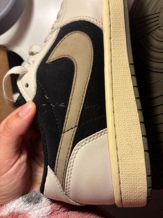 Nike Air Jordan 1 Low x Travis Scott