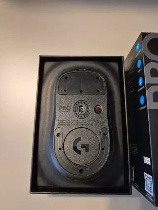 Logitech G Pro X Superlight 2 – usado