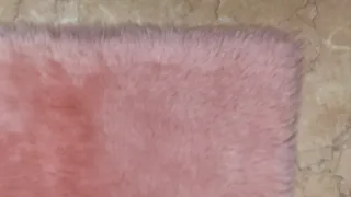 Alfombra rosa peluda 50x100cm