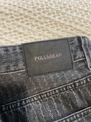 Pantalón vaquero Pull and Bear rayas