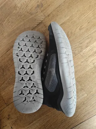 Nike Free RN 2018 Shield Talla 42