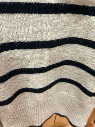 Jersey Bershka rayas beige y negro