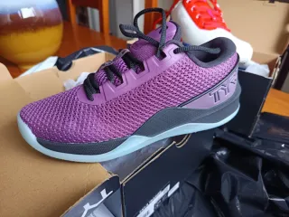 2 pares de tenis TYR Blancos 39'5 Morados 38'5