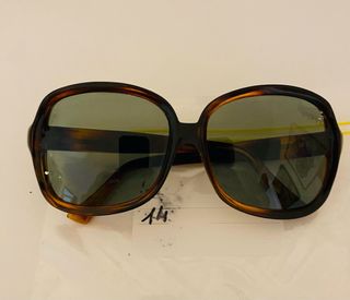 Occhiali da sole vintage anni '80