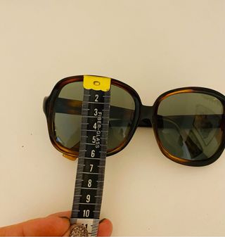 Occhiali da sole vintage anni '80