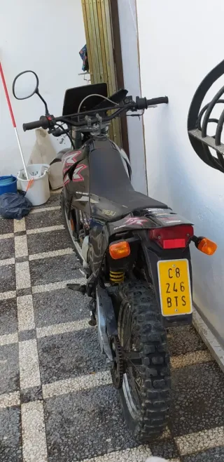 Moto Rieju RR blak edition