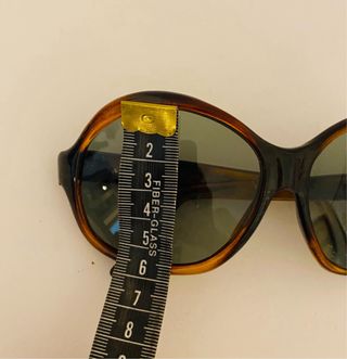 Occhiali da sole vintage anni '80