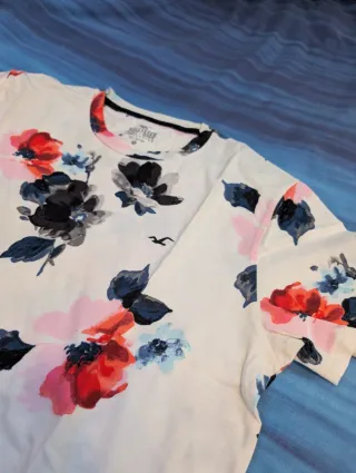 Camiseta Hollister blanca