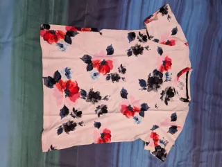 Camiseta Hollister blanca