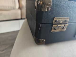 Tocadiscos portátil Retrolife Bluetooth – poco uso