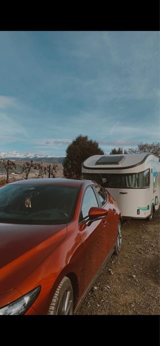 Mini caravana (640 kg) Carpento 360 D CONFORT PLUS