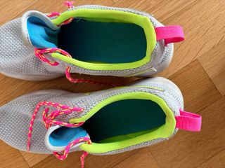 Nike Roshe Run grigie e fucsia