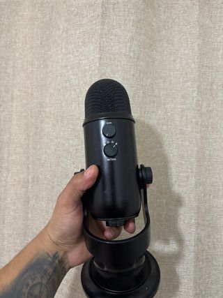 Micrófono Blue Yeti Negro